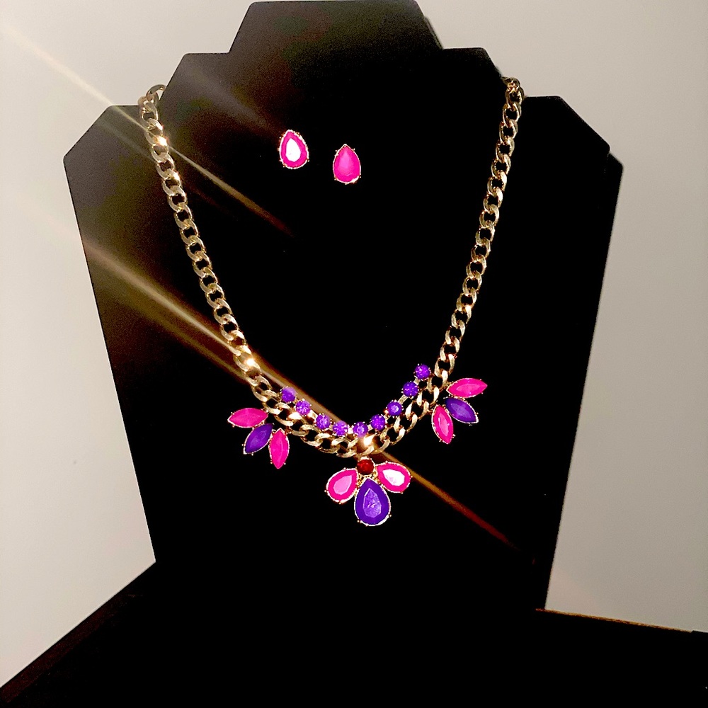 NEW!!Custom Jewelry (pink& purple)